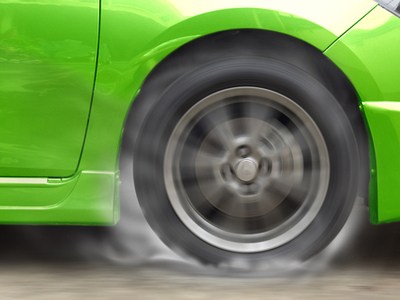 green racing car